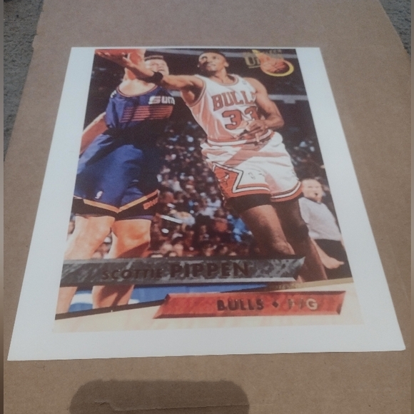 NEW! SCOTTIE PIPPEN 8.5x11 ULTRA PREMIUM GLOSSY 1993 BULLS FINALS VS SUNS POSTER - Picture 17 of 17